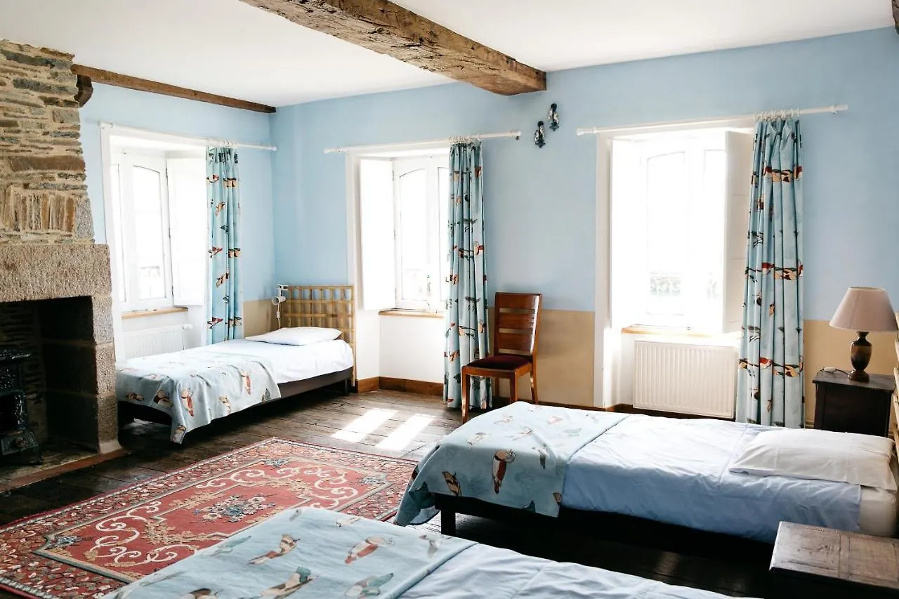 La Vieille Foulonnière : Chambres d'hôtes&Permaculture Pontorson Alojamento de Acomodação e Pequeno-almoço